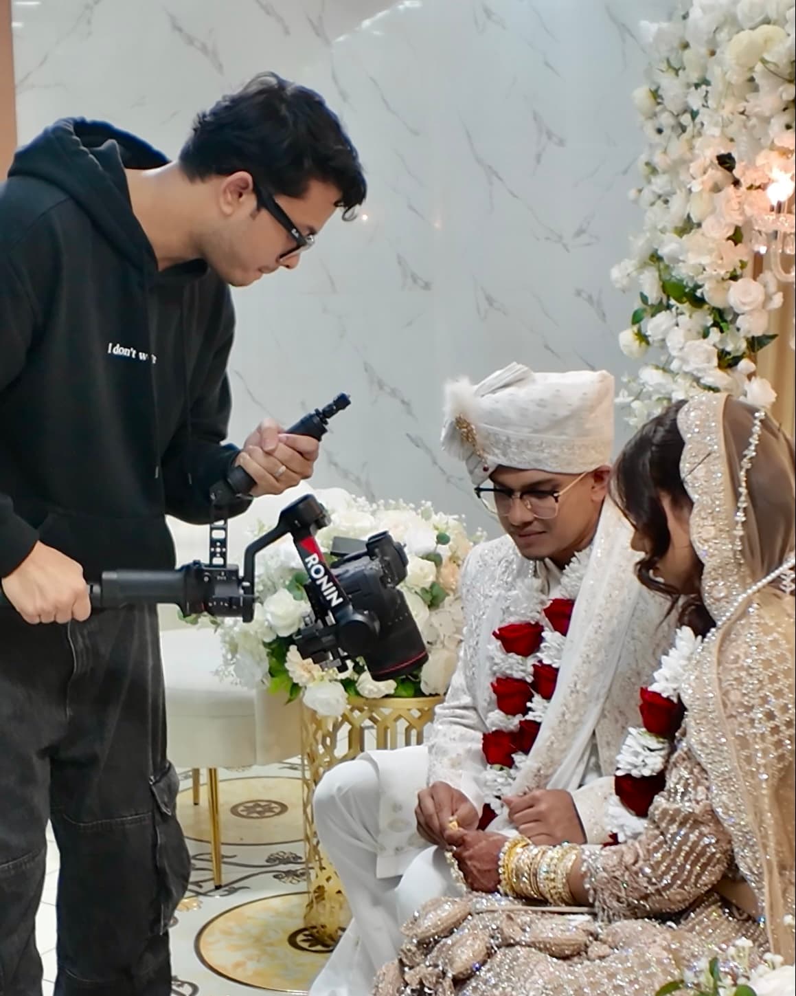 Visual Studios crew member behind the scenes — wedding photography team in Brooklyn NY (2)