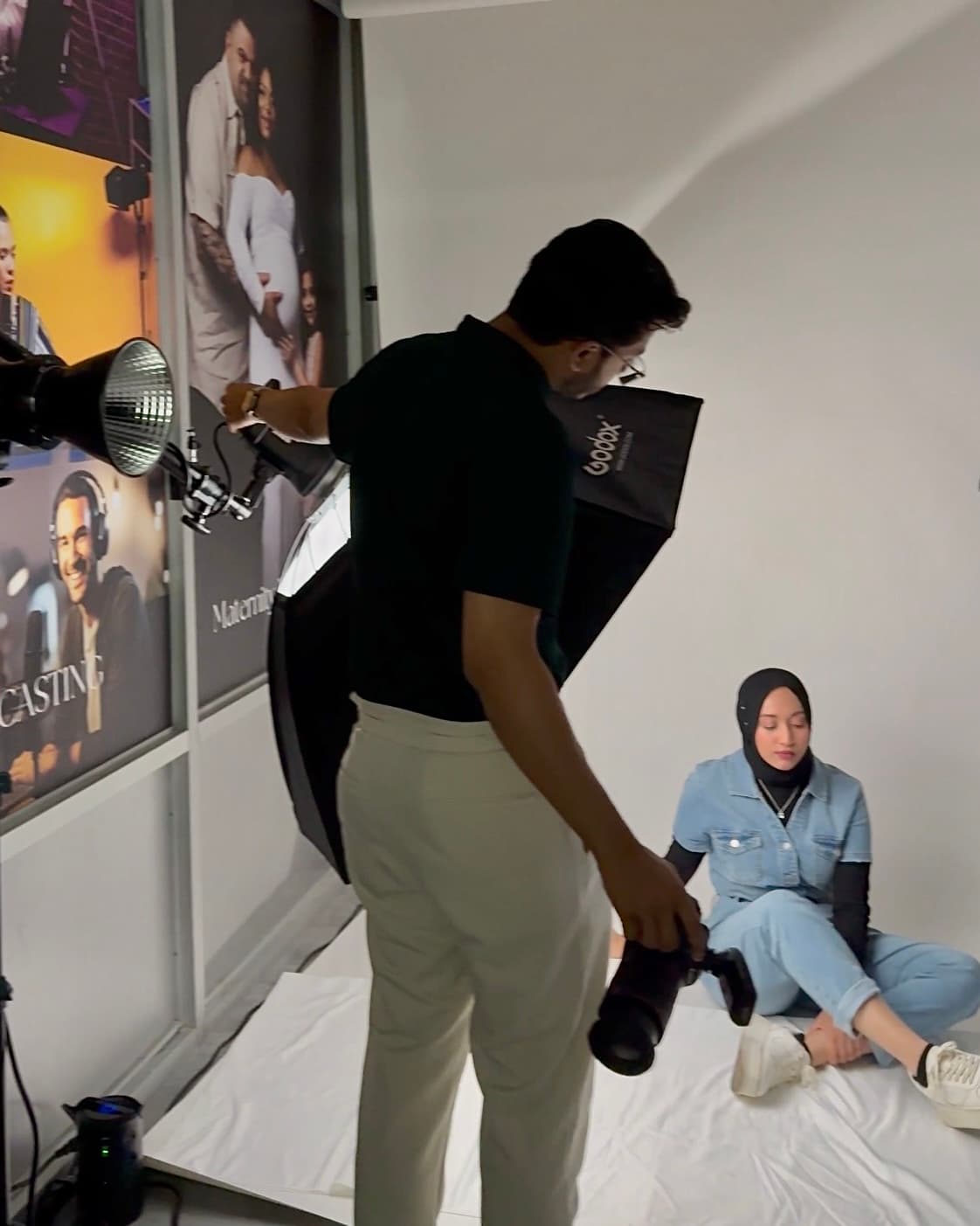Visual Studios crew member behind the scenes — wedding photography team in Brooklyn NY (3)