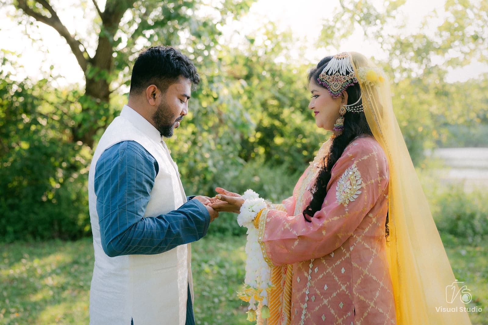 Mizanur & Hafeza Holud, photo 4